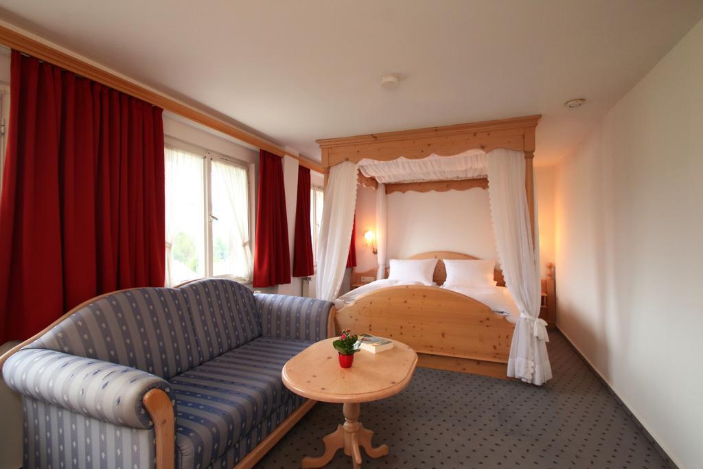 Hotel Landgasthof Adler Altenrond Buitenkant foto